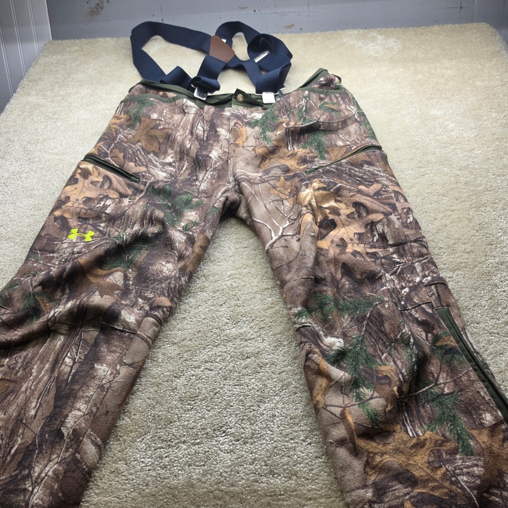 Under Armour Scent Control Camo Hunting Pants with suspenders RealTree Lined